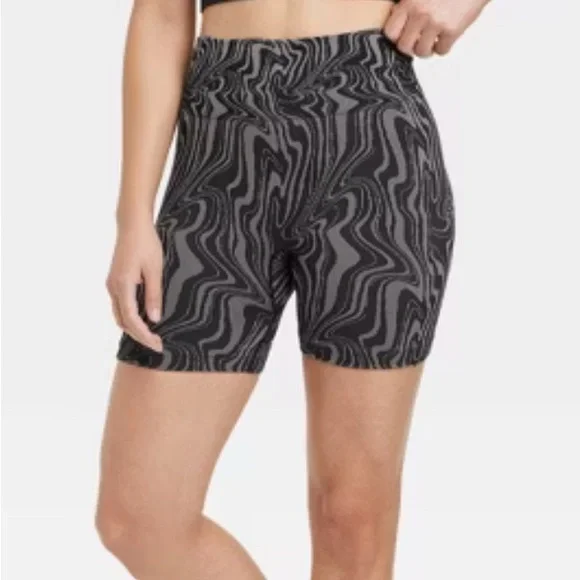 💜 PURPLE Lavender JoyLab Swirl Seamless Bike Shorts 4” 💜 - Picture 2 of 4